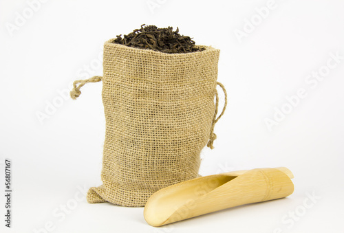 Photo: Chinese tea leaves in sackcloth Chinese tea leaves in sackcloth