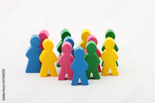 Photo: Gruppe Holzmännchen Gemeinschaft, freigestellt Gruppe Holzmännchen Gemeinschaft, freigestellt