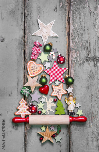 Photo: Weihnachten rustikal im Landhausstil mit Holz und Rot Weihnachten rustikal im Landhausstil mit Holz und Rot