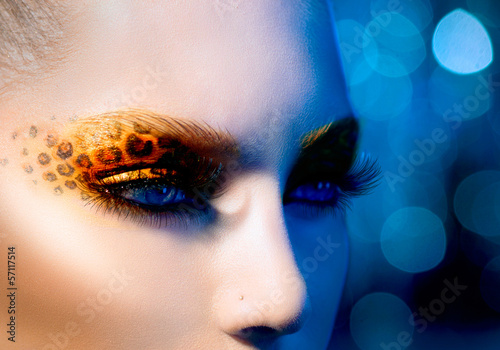 Photo: Beauty Fashion Model Girl with Holiday Leopard Makeup Beauty Fashion Model Girl with Holiday Leopard Makeup