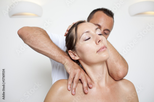 Photo: Nacken behandeln Nacken behandeln