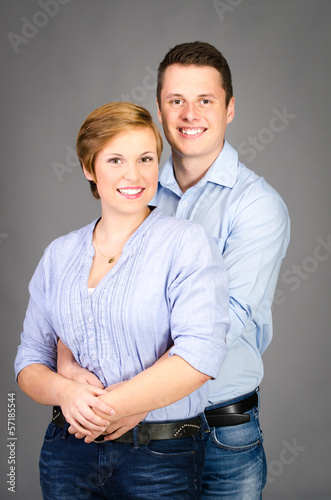 Photo: portrait eines jungen paares portrait eines jungen paares