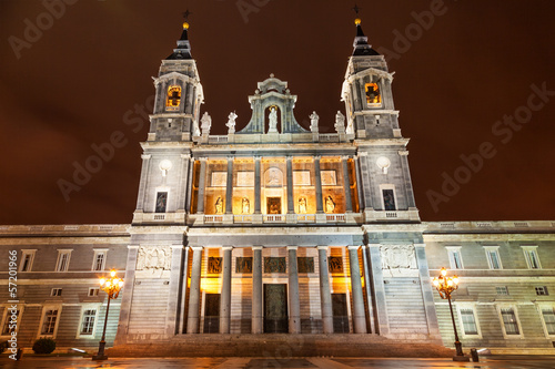 Photo: Santa Maria la Real de La Almudena in Madrid at night Santa Maria la Real de La Almudena in Madrid at night