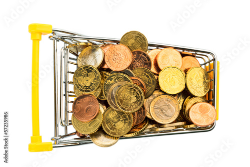 Photo: Ein Einkaufswagen ist mit Euromünzen gefüllt. Ein Einkaufswagen ist mit Euromünzen gefüllt.