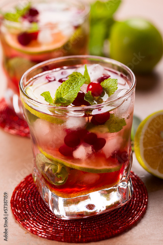 Photo: Cranberry mojito Cranberry mojito