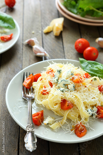 Photo: pasta with brie cheese and roasted tomatoes pasta with brie cheese and roasted tomatoes