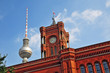 Berlino, municipio e torre della televisione di Alexanderplaz Berlino, municipio e torre della televisione di Alexanderplaz