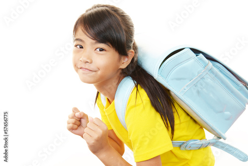 Photo: ランドセルを背負った女の子 ランドセルを背負った女の子