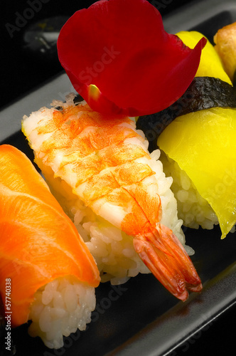 Photo: sushi plate sushi plate