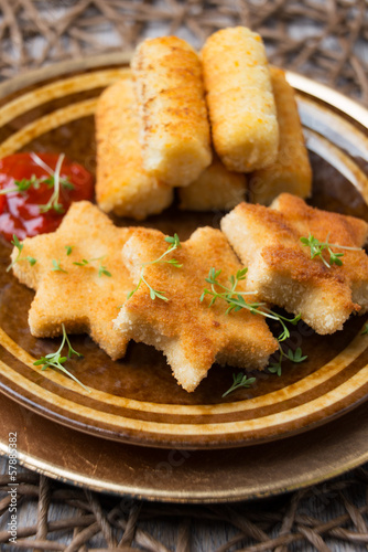 Photo: Weihnachtsliche Tofuschnitzel mit Kroketten Weihnachtsliche Tofuschnitzel mit Kroketten