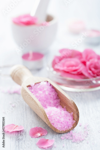 Photo: pink flower salt for spa pink flower salt for spa