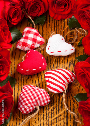 Photo: red roses and hearts red roses and hearts
