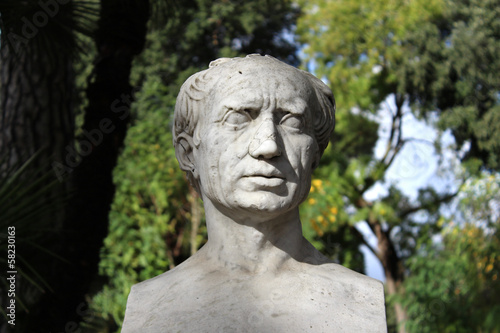 Photo: Head Statue, White Marble Head Statue, White Marble