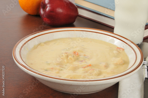 Photo: Cheesy chicken soup Cheesy chicken soup