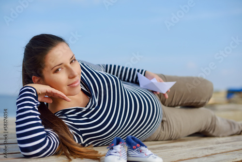 Photo: beautiful pregnant woman beautiful pregnant woman