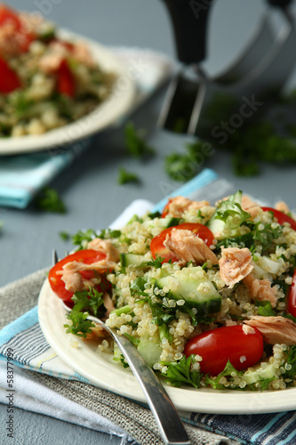 Photo: Tabbouleh salad with quinoa and salmon Tabbouleh salad with quinoa and salmon