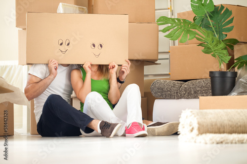 Photo: Funny moving house Funny moving house