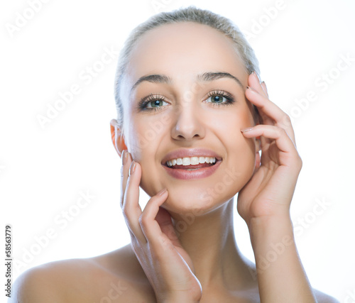 Photo: beauty happy smiling woman beauty happy smiling woman