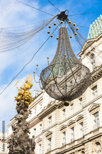 Photo: Graben Street at Christmas time with Plague Column, Vienna, Aust Graben Street at Christmas time with Plague Column, Vienna, Aust