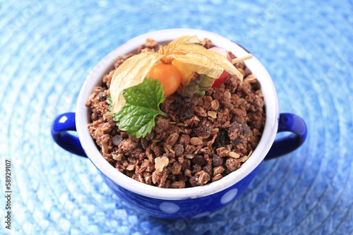 Photo: Chocolate granola Chocolate granola
