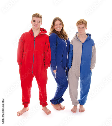 Photo: Drei Teenager im Jumpsuit Drei Teenager im Jumpsuit