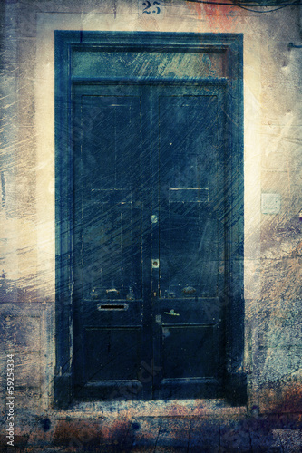 Photo: grungy doorway grungy doorway