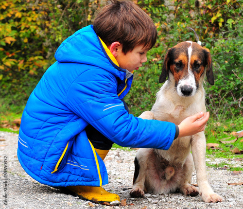 Photo: Kind mit Hund Kind mit Hund