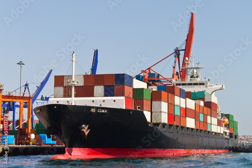Photo: Container Ship Container Ship