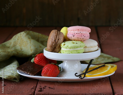 Photo: different macaroons (pistachio, raspberry, chocolate, vanilla) different macaroons (pistachio, raspberry, chocolate, vanilla)