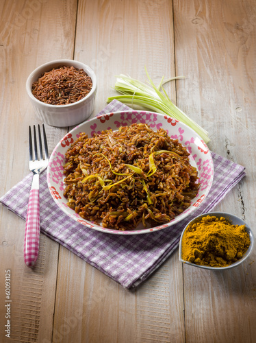 Photo: red rice with curry and leek red rice with curry and leek