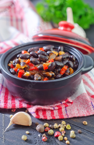 Photo: chilli con carne in bowl chilli con carne in bowl