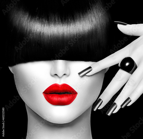 Photo: Fashion Model Girl with Trendy Hairstyle, Makeup and Manicure Fashion Model Girl with Trendy Hairstyle, Makeup and Manicure