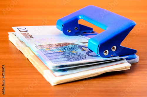 Photo: savings money cuts ... savings money cuts ...