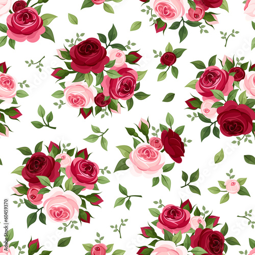  Seamless pattern with red and pink roses. Vector illustration.