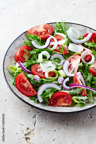 Photo: Tomato and Arugula Salad with Onion and Leek Tomato and Arugula Salad with Onion and Leek