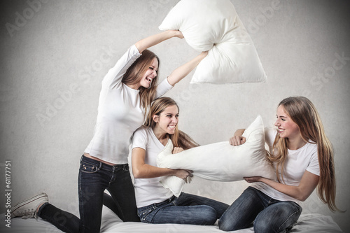 Photo: fighting friends fighting friends