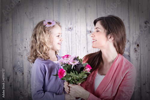 Photo: Tochter und Mutter zum Muttertag Tochter und Mutter zum Muttertag