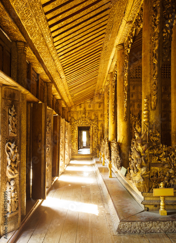 Photo: Shwenandaw Kyaung wooden palace, Mandalay, Myanmar Shwenandaw Kyaung wooden palace, Mandalay, Myanmar