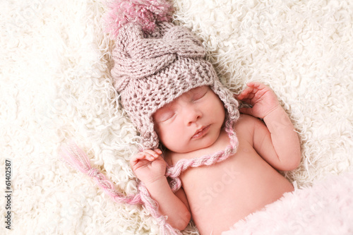 Photo: Baby Neugeborenes Baby Neugeborenes