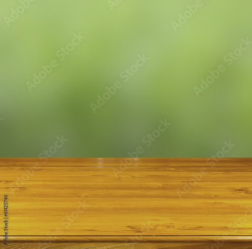 Photo: table bois sur fond nature table bois sur fond nature