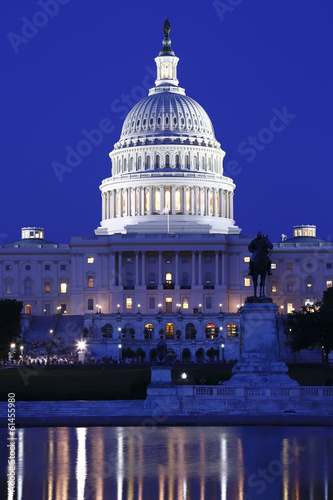 Photo: US congress buidling US congress buidling