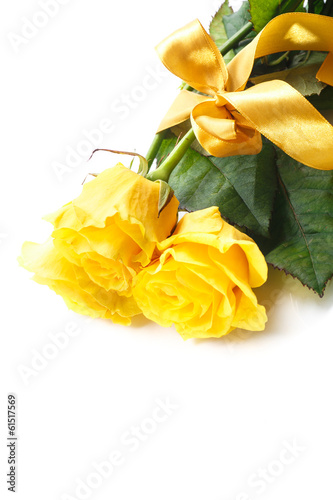 Photo: yellow roses yellow roses