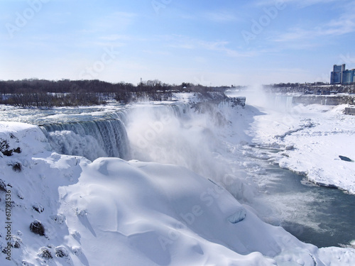 Photo: Niagara Falls in winter Niagara Falls in winter