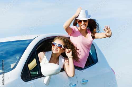 Photo: Women in car Women in car