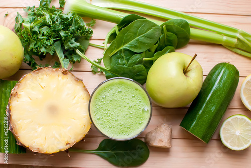 Photo: healthy green detox juice healthy green detox juice
