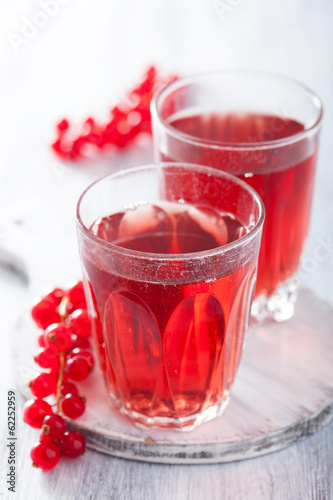 Photo: redrurrant juice and berry redrurrant juice and berry