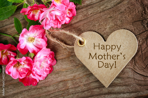 Photo: Heart shaped mothers day card Heart shaped mothers day card