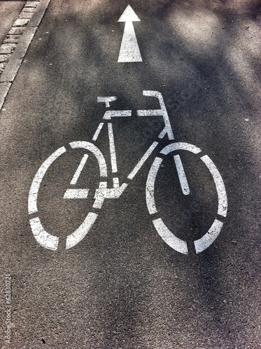 Instant Collection: Richtung Radweg Richtung Radweg