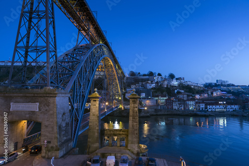 Photo: Oporto Oporto