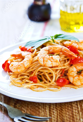 Photo: Spaghetti with prawn and tomato Spaghetti with prawn and tomato